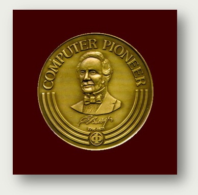 Медаль «Computer Pioneer» – Пионер компьютерной техники