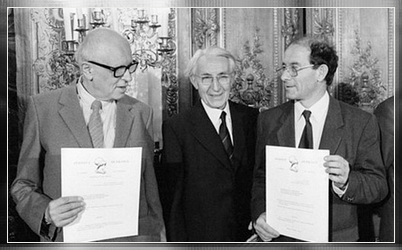 После награждения Золотой Медалью Французской Академии  А.Д. Сахаров, В.И. Арнольд (1987)
